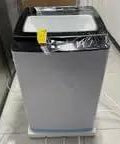 Heavy Duty Full Automatic Washing Machine With 30 Pound Capacity And Powerful Spin Cycle for easy laundry tasks.