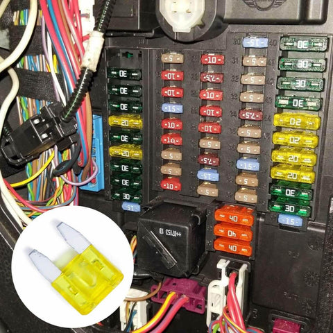 100 Pack 20 Amp Auto Fuses For ATC ATO Blade Style 32V Short Circuit Protection Car Fuse Kit installed in vehicle fuse box