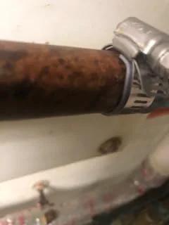 Emergency Pipe Repair Kit With 12 Patches And Clamps For Quick Leak Fix On One Quarter To One And A Quarter Inch Copper PVC And Metal Pipes No Water Shut Off Easy To Use Do It Yourself Patching For Straight Pipes And Elbows applied on metal pipe