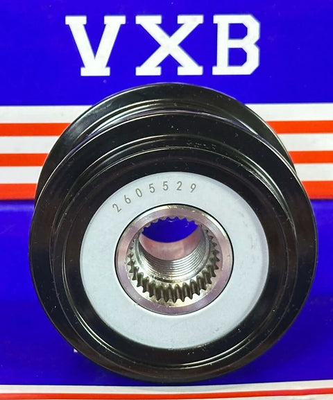 Front view of 2605529 Alternator Overrunning Clutch Pulley for OPEL ASTRA Chevrolet, showing metal teeth and part number.