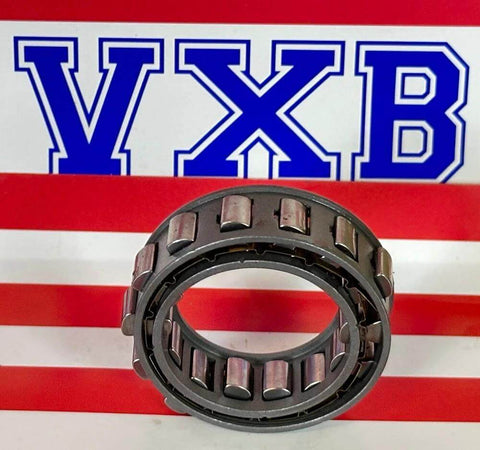 DC2776 Steel Sprag One-Way 27.762x44.422X13.5mm Clutch Bearing on striped background