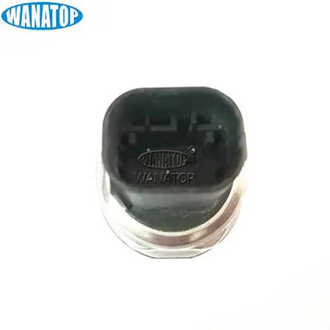 Close-up of Pressure Switch Transducer 3PP8-38 3PP838 110R-000096, showing connector end, suitable for industrial and automotive systems.