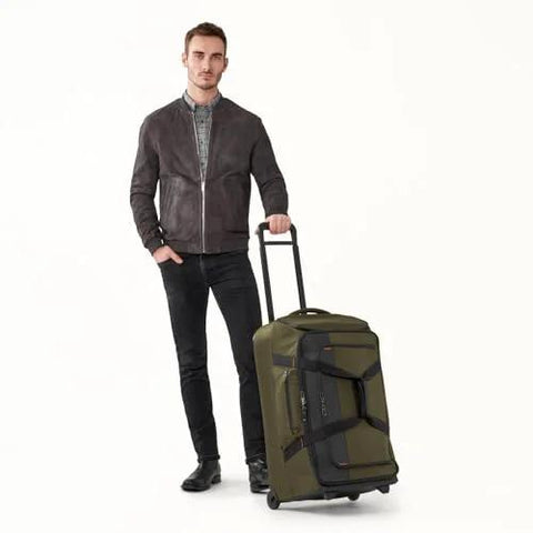 Briggs & Riley 27-inch medium upright duffle in hunter green with wheels and retractable handle
