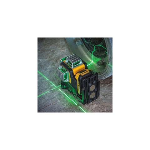 360° self-leveling green laser delivers bright, precise layout across walls, ceilings, and fixtures up to 100 ft with IP65 protection.