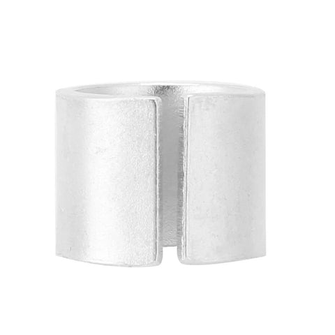 4 Piece Cylinder Head Dowel Pin Kit For LS Engines LS1 LS6 5.3 6.0 5.7 LQ9 LQ4 Alignment Pin Set With Split Roll Pins For Precise Cylinder Head Alignment And CNC Machined Drop In Engine Assembly, single pin close-up
