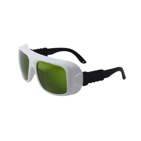 Badass Infrared Laser Protective Glasses Featuring Slick Clear Lenses And Ill OD 8 Plus Shielding For Top Tier 900 To 1100 Nm Eye Safety And Pro Grade Workshop Protective Equipment - side view with green lenses and black straps.