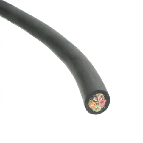 Close-up of Kickin Heavy Duty 12AWG Five Conductors SOOW Portable Power Cable 600Volt Black 100Foot showing inner conductors.