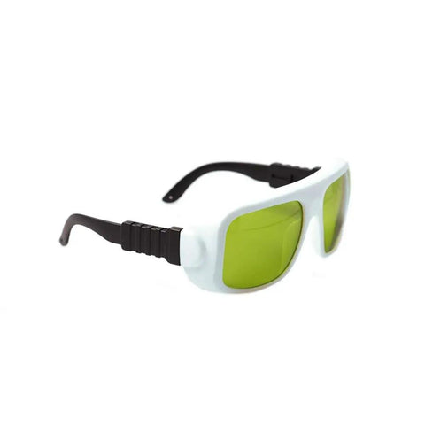 Top Shelf Laser Safety Glasses For Nd Yag And Semiconductor Work High Power Eye Protection With Optical Density Filtering Crisp Vision Shield Built Tough, plastic frame, green lenses, side view.