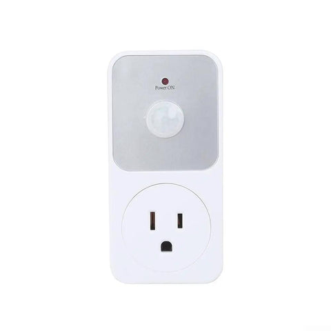 Motion Activated Power Socket Switch With PIR Sensor, 110V Infrared Outlet, 1800W Load Capacity For Garage, Hallway And Indoor Security Lighting, Auto On When Motion Detected, Auto Off After Inactivity, White front view