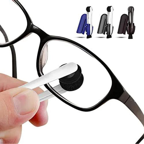 Portable eyeglass cleaner with white wand and carbon microfiber pad; 3-pack, Amazon brand.