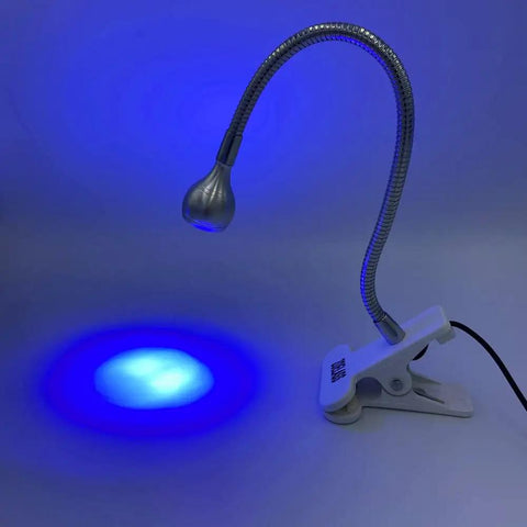 Big Chip 395 Nanometer UV Nail Light With Gooseneck Clamp On The Go Portable Resin Curing Lamp 5V USB Input 2W on blue background