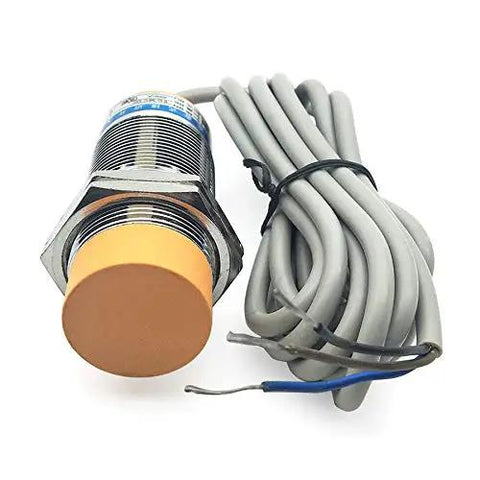 1-25mm Detection Range Proximity Sensor Switch M30 Capacitance Type PNP NC For Heavy Duty Industrial Automation DC 6-36V 300mA shown