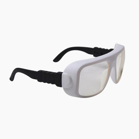 Heavy Duty Infrared Laser Safety Goggles Built Straight For Holmium And Thulium Systems From 1900 To 3000Nm featuring a solid clear lens. View from the side.