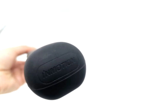 Rugged Rubber Trolley Handle Replacement For V12 Electric Unicycle Easy Install And Grip Ready Durable Replacement Part in hand