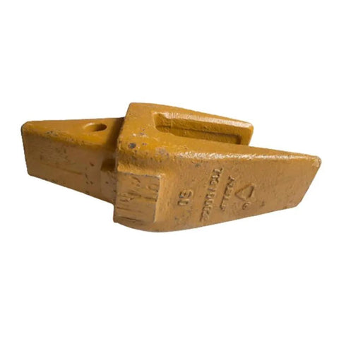 Cast Tooth Point With 5 Inch Opening For EC 360 Excavator Buckets 300 Series Wear Part, heavy-duty cast steel, top view