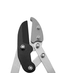 Heavy Duty Compound Action Anvil Lopper With Aluminum Handle 28 Inch Reach blade detail, featuring hardened steel edge and screws.