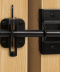 Heavy‑Duty Self‑Locking Automatic Gate Latch, Black Security Hardware for Wood and Metal Yard & Garden Fences on wooden gate.