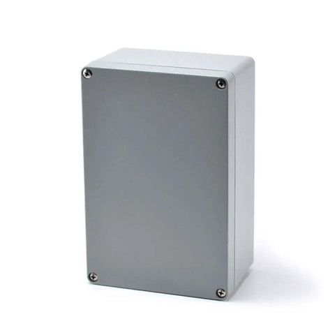 Hella Tough Aluminum Junction Box Featuring IP66 Waterproof Seal And Reliable Heat Dissipation For Demanding Outdoor Cable Runs and Switch Installations in grey finish, 9.4x6.3x4 inches.