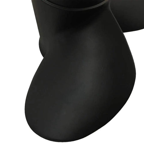 Close-up of black powder-coated Three Blade Aluminum Propeller For 35 40 50HP Outboard Motors Tohatsu Nissan 13 Spline Rubber Hub