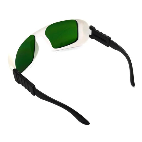Heavy Duty Laser Safety Glasses Serving Up Knock Out Protection Across 800 To 1700Nm With Od4 Plus And Od6 Plus Ratings For Telecom Nd Yag Diode Crews Clear Lens in green and black design.