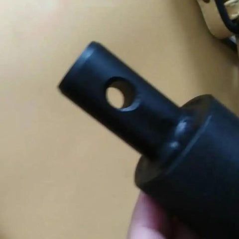 Earth Auger Adapter 3/4 Inch Female To 7/8 Inch Male Universal Fit For Most Earth Auger Power Drill Bits, 2 Stroke Engine Compatible, Easy Quick Connect With Guide Pin, Durable No Hassle Setup Ideal For Lawn Or Garden Post Holes
