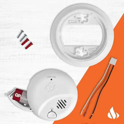 Interconnected Smoke Alarm With Hardwired Power And Battery Backup SMI100AC 3 Pack showing components and wiring