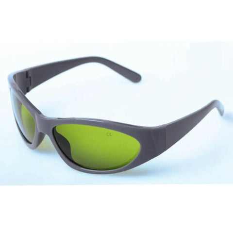 Heavy Duty Nd Yag Laser Safety Glasses With Od7 Plus Eye Shielding Against 755 808 980 1064 Nms For Med Spas And Industrial Labs Ce Certified in grey with green lenses