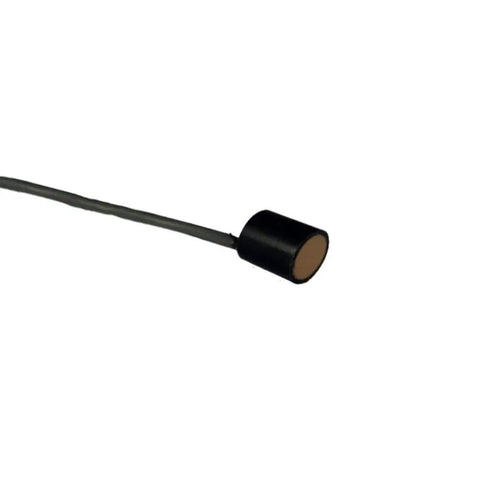 200 KHz Ultrasonic Transducer With 1 Meter Range For Liquid Level Detection, cylindrical sensor with wire, front view