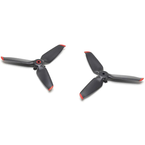 High Performance FPV Drone Propellers for FPV Rigs Durable Easy Mount Balanced Blades for Quick Throttle Response Steady Hover and Smooth Crash Proof Maneuvers, black with red tips.