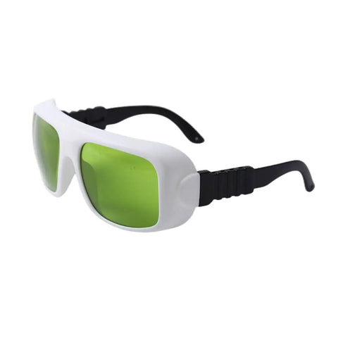 Heavy Duty Clear Laser Safety Glasses Featuring Rock Solid Optical Density Ratings For Erbium And Near Infrared Lasers, green lens, protective frame.