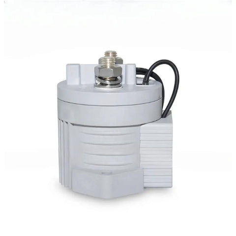 Heavy Duty 300A High Voltage DC Contactor With 12V Or 24V Control Coil SPST Normally Open Switch close-up view.