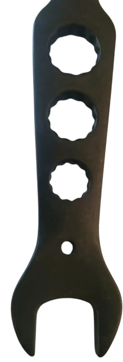 Heavy Duty Scaffold Ratchet Wrench Set With 7/8 Open End And 7/8 Socket Plus 1/2 Drive, seen in close-up of wrench handle