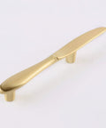 Three-Piece Kitchen Cabinet Handles Set With Gold Finish Drawer Knobs And Pulls for Home Cabinets, showing a vintage silverware design knob