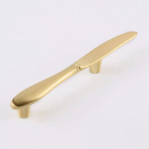 Three-Piece Kitchen Cabinet Handles Set With Gold Finish Drawer Knobs And Pulls for Home Cabinets, showing a vintage silverware design knob