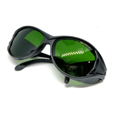 Pro Grade IPL Laser Safety Eyewear For Aesthetic Techs And Spa Pros OD Five Wide Specter Guard Blocks Two Zero To Two Thousand Nm Eye Coverage Set Of Ten Durable Frames, green filter lenses.