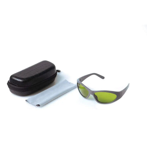 Professional Grade 1064Nm Laser Safety Glasses For High Power Nd Yag Semiconductor Engineering Workshops With Dope Infrared Blocking Optics and Kickin Wide Side Shielding in a protective case and cleaning cloth.