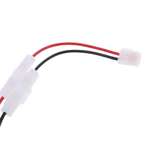 Close-up of T Shape DC Car Power Cable For Mobile Radios 3 Meter With Inline Fuse And Blade Terminals, 15 Amp Rating, 13.8V DC