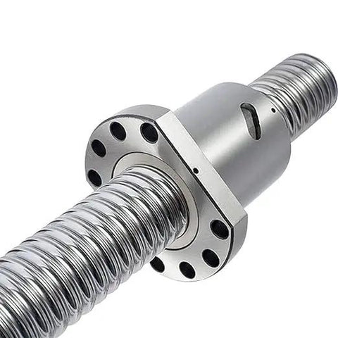Close-up of 16mm Ball Screw SFU1605 RM1605 Anti Backlash Linear Motion With Metal Nut No End Processing 700mm Long 5mm Pitch High Precision C7