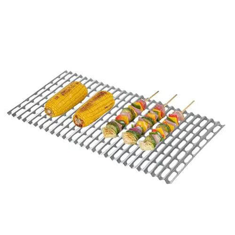 Foil Lux Disposable Grill Liners 19.7 By 12 Inch Nonstick Aluminum Grill Sheets with corn and skewers on grill, easy cleanup.