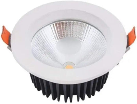 WKNHHL Recessed Lighting Housing Trim Kits Led Downlight ceiling lamp with a white trim and black heatsink for warm lighting.