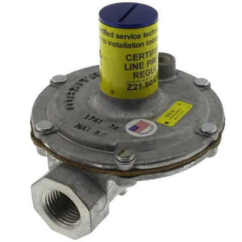 Gas pressure regulator with yellow adjustable cap, metal body, 2 psi, 250,000 BTU/h, side inlet