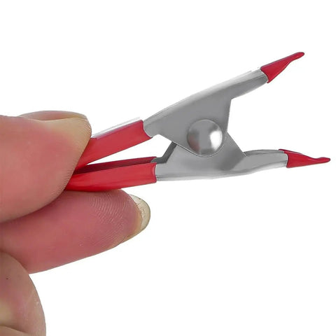 Close-up of Heavy Duty Nickel Plated Spring Clamps 100 Pack 2 Inch Wide Jaw Opening 0.8 Inch for home and industrial use