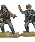 German WWII 28mm Bolt Action Infantry Miniatures Set, Plastic Figures with Kar 98K, MP40, designed for tabletop wargaming.
