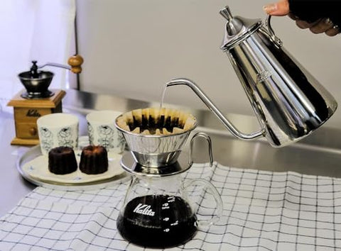 Tsubame WDS185 Stainless Steel Coffee Dripper For 2 To 4 Folks With Wave Filter 185 Made In Japan Durable Pour Over Cone in use