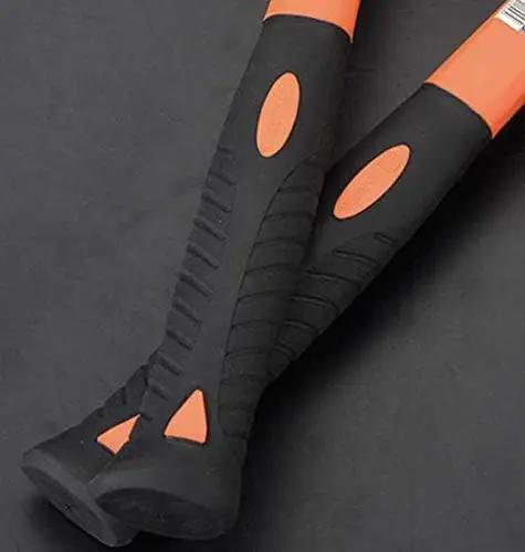 16 Oz Rubber Mallet Hammer With Fiberglass Handle And Shock Absorption Soft Blow Hammer ergonomic non-slip grip close-up