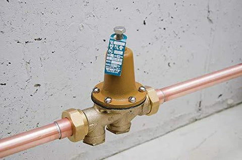 Watts LF25AUB-Z3 water pressure reducing valve, brass body, 3/4 in, NPT female unions.