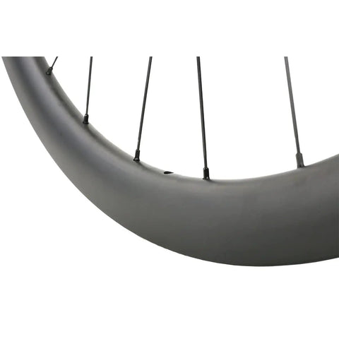Close-up of the Beefy Carbon Wheelset 700C Disc Brakes 45mm Tubeless Ready Clincher for Road Bikes Lightweight Toray T700 Rim