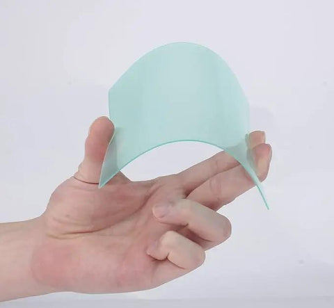 Slick Welding Helmet Cover Lens Replacement Kit Packs Twenty Heavy Duty Polycarbonate Filter Pads for welding helmet use.