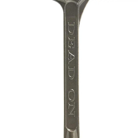 Close-up of handle with 'DEAD ON' text on Workhorse 22 Ounce 18 Inch Steel Smooth Face Hammer With Zero Vibe Vibration Reduction Magnetic Nail Set Front Of Head Nail Pull I Beam Construction Strong Shaft Aerodynamic Design For Pro Framing And Quick Drives.