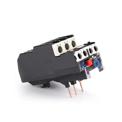 Side view of NR2-36 Electric Thermal Overload Relay For Motors 23 To 32A, heat protection guard, 690V insulation, 50 to 60Hz power.